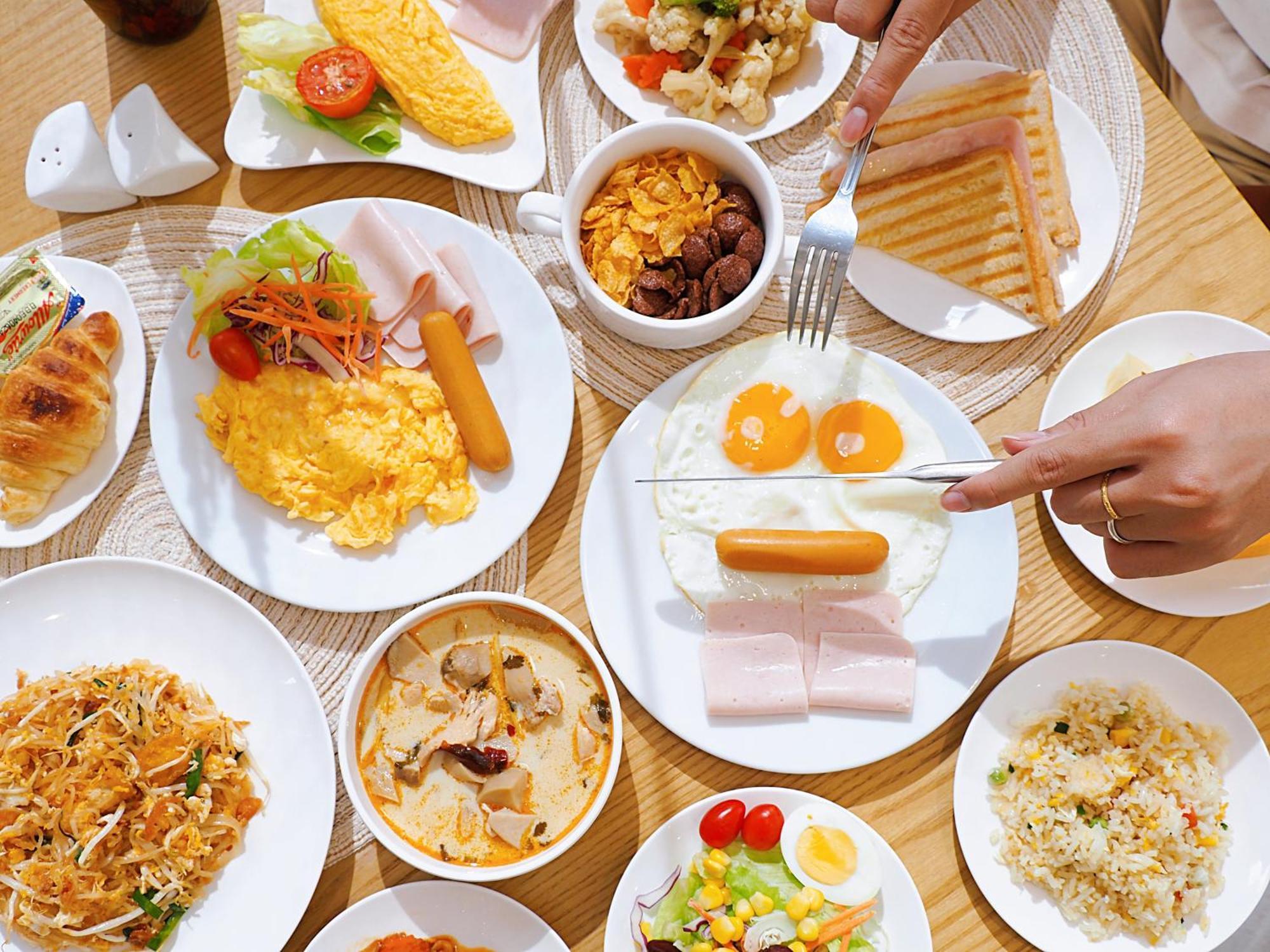 Aster Hotel And Residence By At Mind Pattaya Ngoại thất bức ảnh