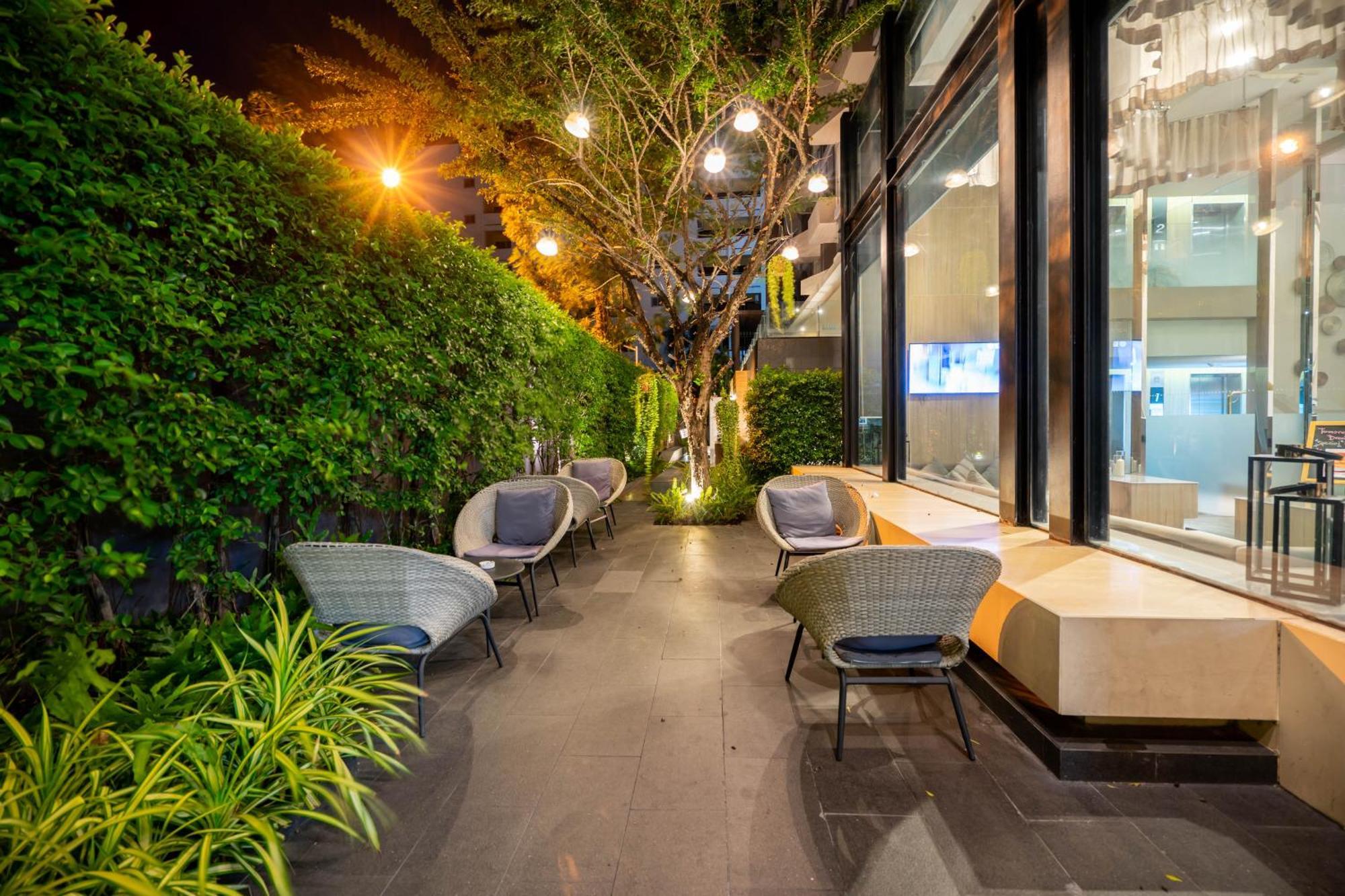 Aster Hotel And Residence By At Mind Pattaya Ngoại thất bức ảnh